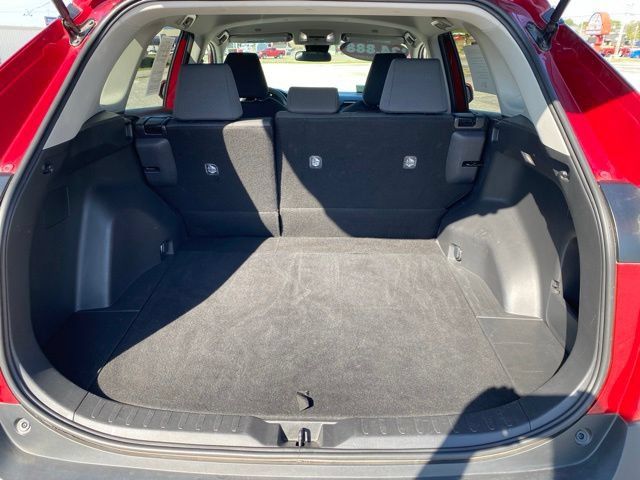 Certified 2025 Toyota RAV4 XLE AWD/4WD image 4