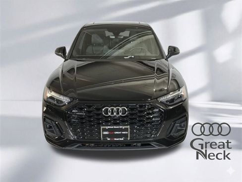 Used 2023 Audi Q5 2.0T Prestige w/ Prestige Package image 20