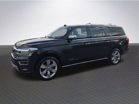Used 2023 Ford Expedition Max Platinum image 2