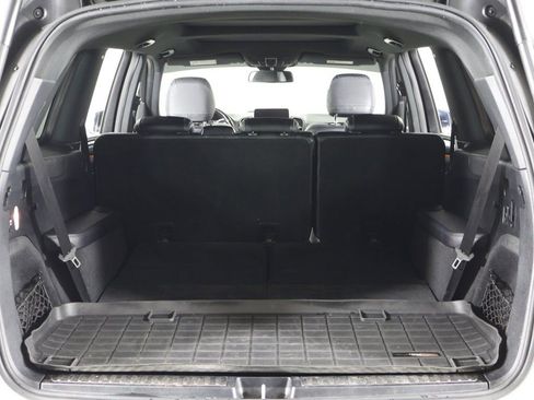 Used 2018 Mercedes-Benz GLS 450 4MATIC image 25