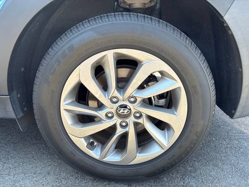 Used 2017 Hyundai Tucson SE w/ SE Popular Package 02 FWD image 11
