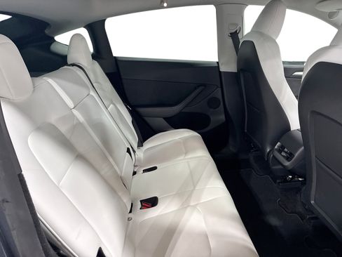 Certified 2023 Tesla Model Y Performance AWD/4WD image 11
