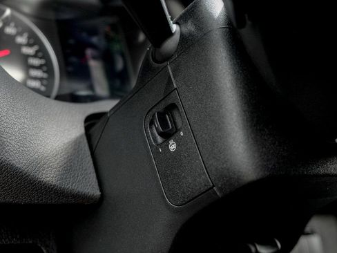 Used 2025 Mercedes-Benz Sprinter 2500 image 15