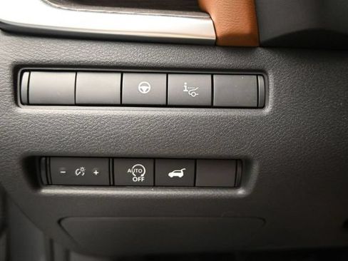 Used 2026 Nissan Rogue Platinum w/ Platinum Premium Package AWD/4WD image 24