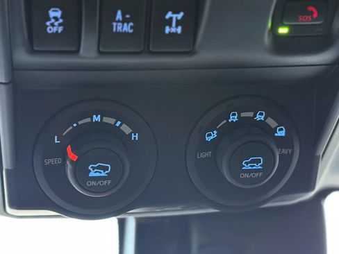 Used 2021 Toyota 4Runner Venture w/ Moonroof Package image 42