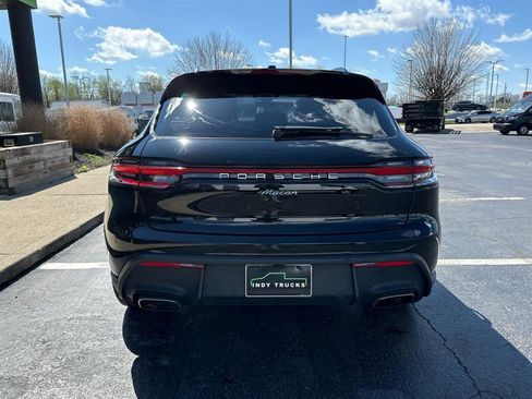 Used 2024 Porsche Macan AWD/4WD image 7