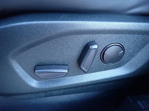 Used 2022 Ford Edge ST-Line image 14