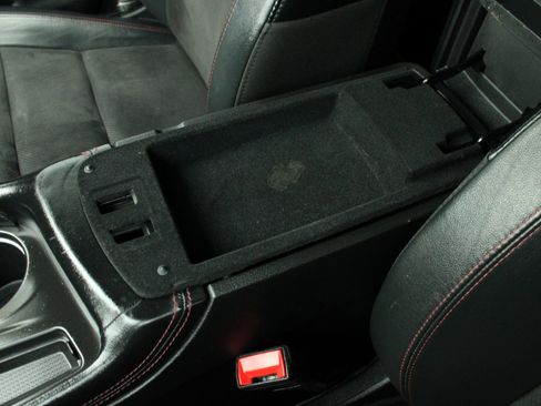 Used 2021 Dodge Durango R/T w/ Blacktop Package AWD/4WD image 50