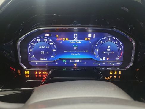 Used 2024 Chevrolet Silverado 1500 ZR2 w/ Technology Package image 17