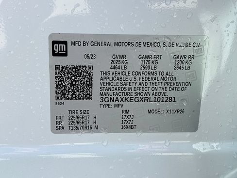 Used 2024 Chevrolet Equinox LT FWD image 31