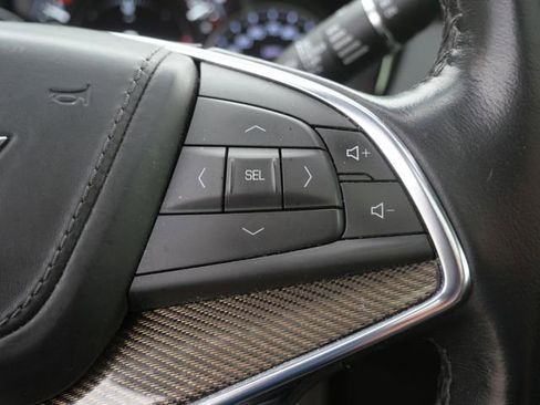 Used 2019 Cadillac XT5 Platinum AWD/4WD image 25