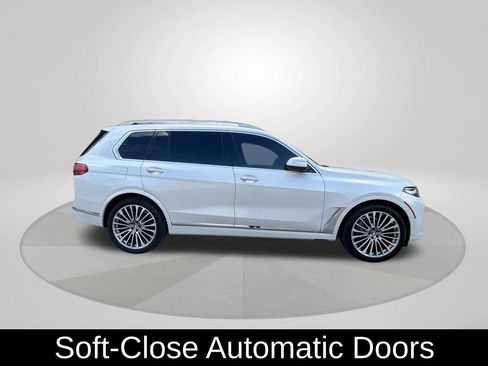 Used 2020 BMW X7 xDrive40i w/ Premium Package AWD/4WD image 8