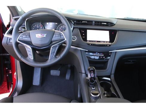 New 2025 Cadillac XT5 Premium Luxury w/ Technology Package image 21