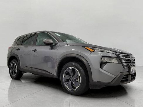 Certified 2025 Nissan Rogue SV AWD/4WD image 1