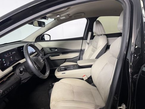 Used 2023 Nissan Ariya FWD image 24
