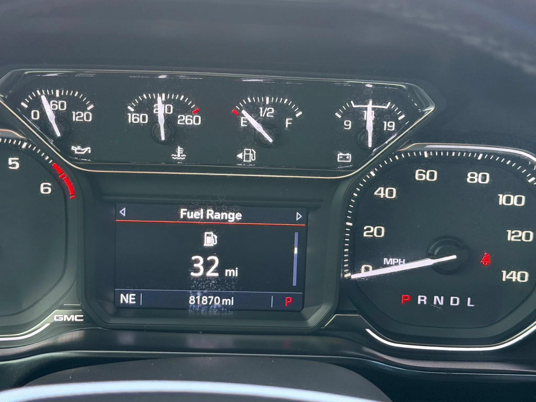 Used 2020 GMC Sierra 1500 SLT RWD image 28