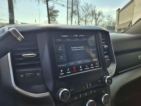 Used 2020 RAM 2500 Big Horn w/ Level 1 Equipment Group AWD/4WD image 22