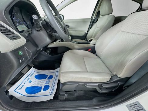 Used 2016 Honda HR-V EX image 25