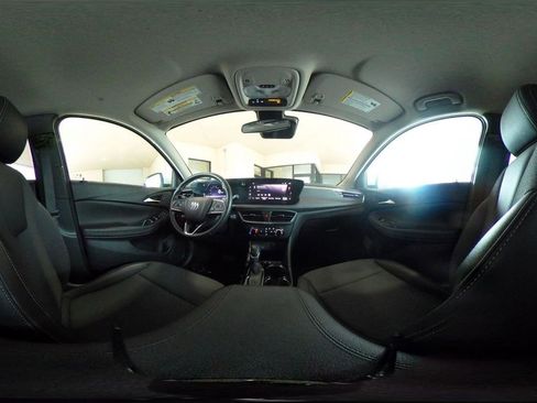 Used 2025 Buick Encore GX Preferred image 50