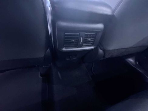 Used 2024 Toyota RAV4 LE image 38