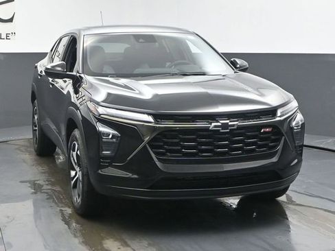 New 2026 Chevrolet Trax RS w/ Driver Confidence Package image 29