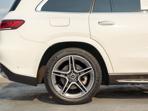 Used 2021 Mercedes-Benz GLS 580 4MATIC image 14