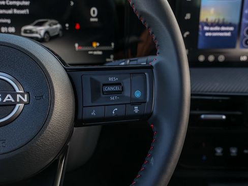New 2026 Nissan Kicks SR FWD image 27