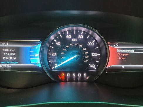 Used 2016 Ford Explorer XLT w/ Equipment Group 202A image 18