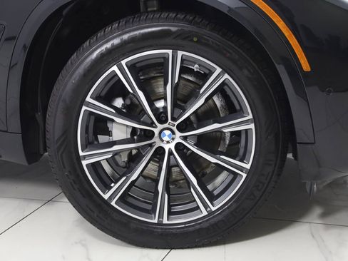 Used 2023 BMW X5 xDrive40i w/ M Sport Package image 15
