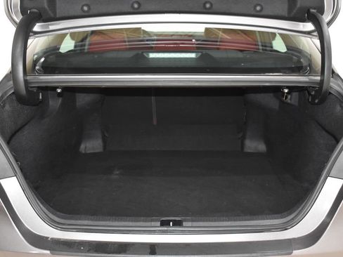 Used 2019 Toyota Camry XSE image 30