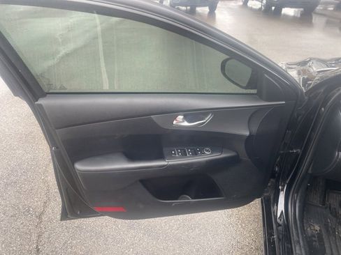 Used 2020 Kia Forte Sedan image 18