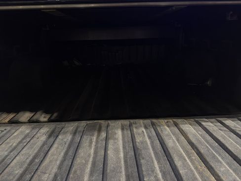 Used 2021 Chevrolet Silverado 1500 LT w/ All Star Edition Plus image 8