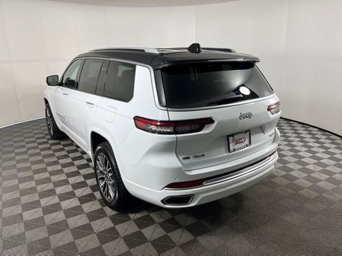 Used 2023 Jeep Grand Cherokee L Summit image 5