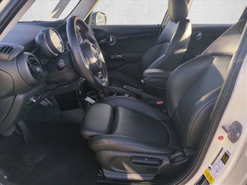 Used 2019 MINI Cooper S w/ Premium Package image 16