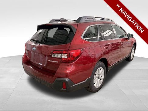 Used 2019 Subaru Outback 2.5i Premium image 7