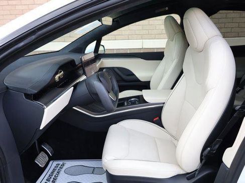Used 2022 Tesla Model X Plaid AWD/4WD image 18