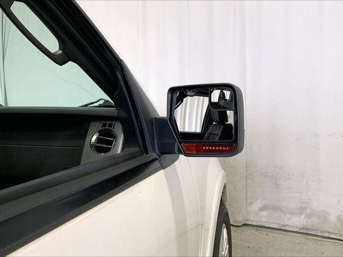 Used 2014 Ford Expedition EL Limited w/ Equipment Group 301A RWD image 11