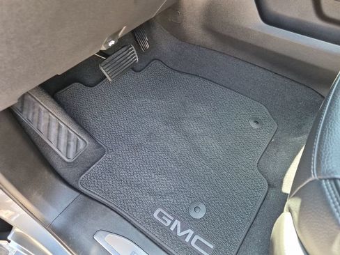 Certified 2025 GMC Sierra 1500 Denali AWD/4WD image 25