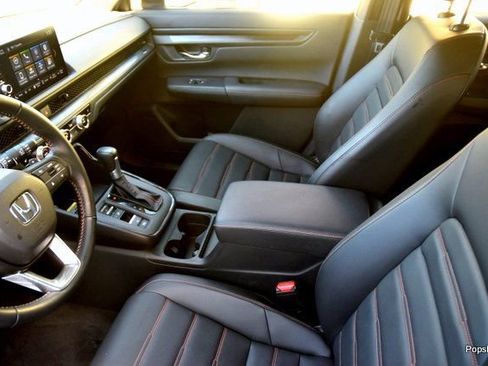 Certified 2025 Honda CR-V Sport-L image 8