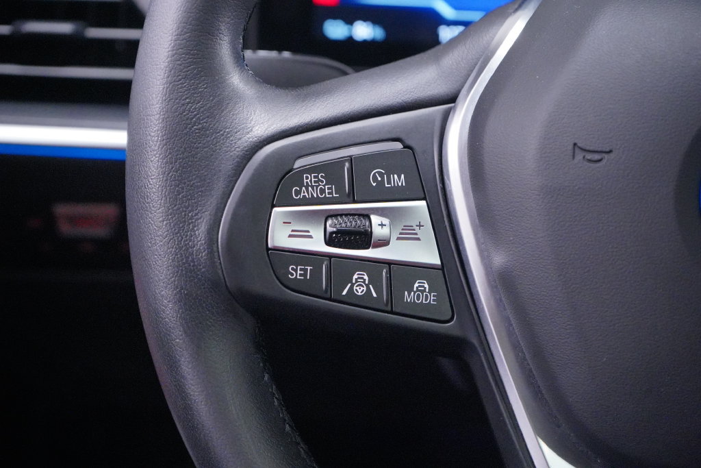 Used 2024 BMW i4 eDrive35 w/ Premium Package RWD image 13