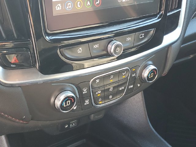Used 2023 Chevrolet Traverse RS AWD/4WD image 30