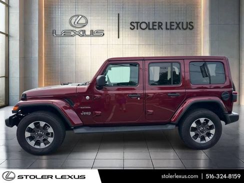 Used 2021 Jeep Wrangler Unlimited Sahara AWD/4WD image 5