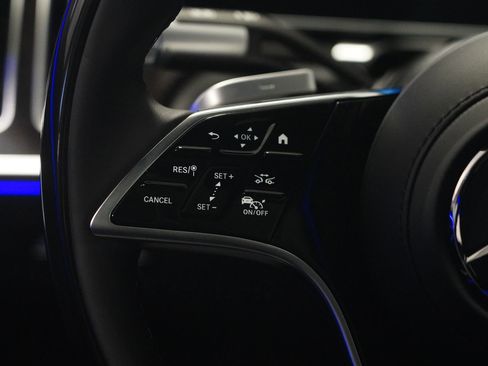 New 2026 Mercedes-Benz S 580e 4MATIC Sedan image 19