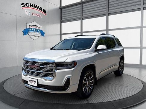 Used 2022 GMC Acadia Denali w/ GMC Pro Grade Package AWD/4WD image 11