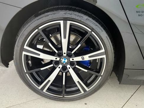 Used 2027 BMW 530i w/ M Sport Package RWD image 77