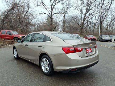 Used 2024 Chevrolet Malibu LT image 5