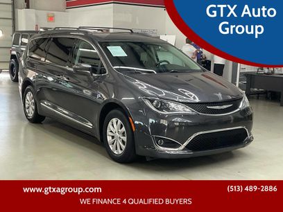 Used 2017 Chrysler Pacifica Touring-L