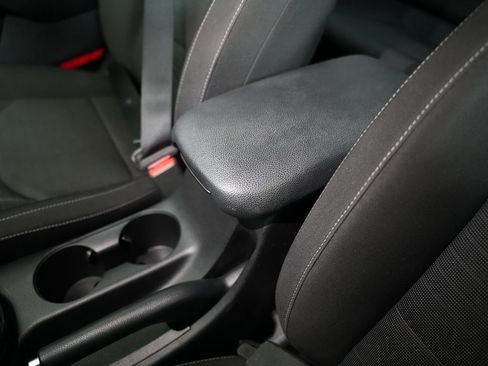 Used 2019 Kia Forte S image 28