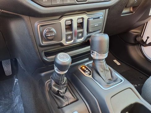 New 2026 Jeep Wrangler Sport AWD/4WD image 9