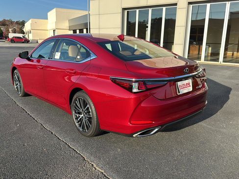 New 2025 Lexus ES 350 w/ Premium Package image 3